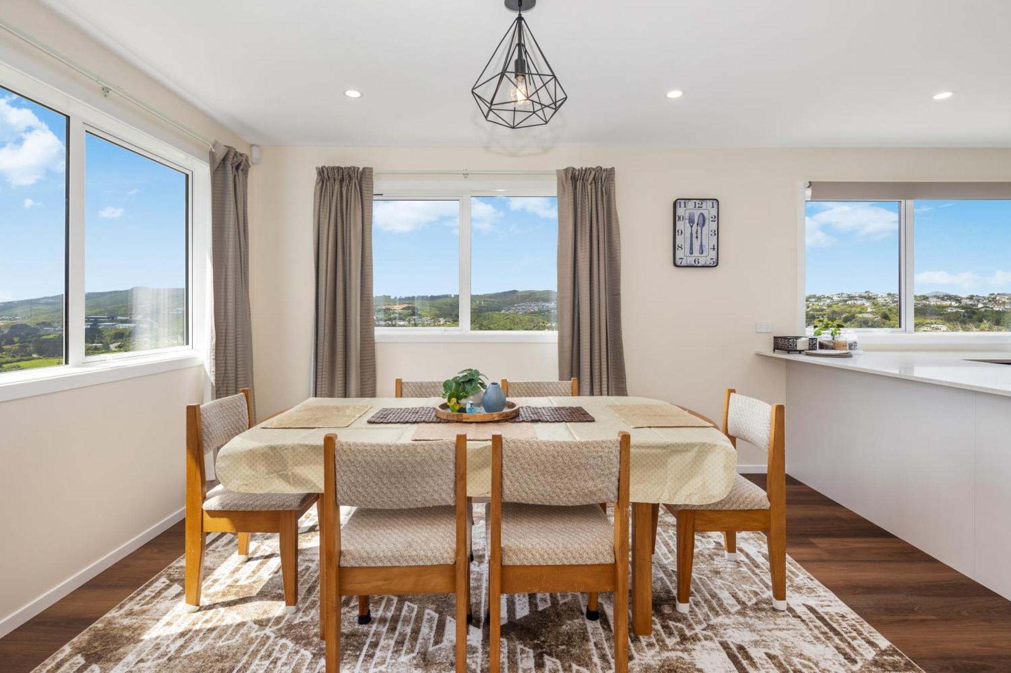 Stunning View, Privacy, Close To Ferry & Brand-New Wellington Exterior photo