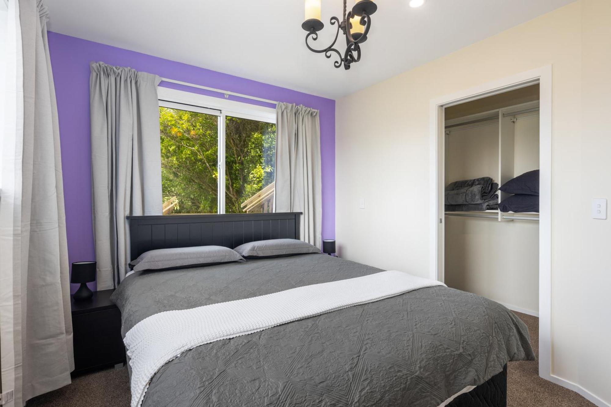 Stunning View, Privacy, Close To Ferry & Brand-New Wellington Exterior photo